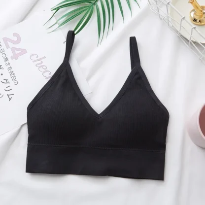 Seamless Bralette with Solid Color Design - Image 12