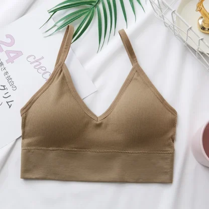 Seamless Bralette with Solid Color Design - Image 15