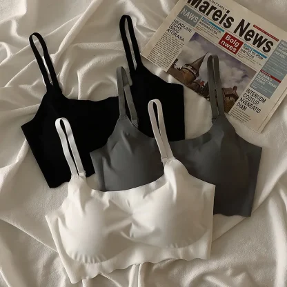Solid Color Seamless Bra with Soft Fabric - Image 2