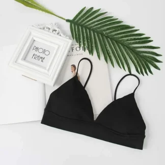 Wireless V-neck Bralette with Seamless Design