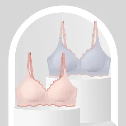 Seamless Bralette with Contrasting Color - Image 3