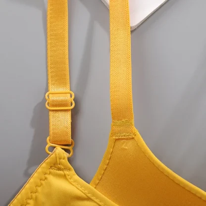 Plain Seamless Bra with V-neckline - Image 5